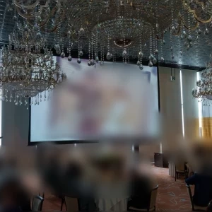 大きなスクリーンで、ムービー演出。|732146さんのNIIGATA MONOLITH ～新潟モノリス～の写真(2338504)