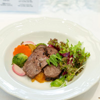 お肉が柔らかくて美味しかったです。