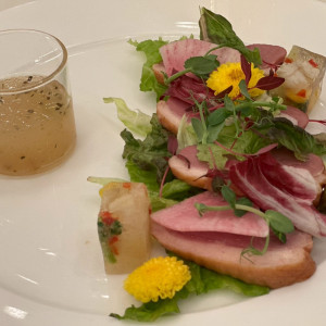 海老アレルギーの方には別の料理を出していただきました。|732247さんのリーセントカルチャーホテル/FIVESTAR WEDDINGの写真(2483603)