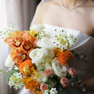 ブーケはオレンジで