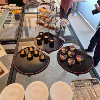 デザートビュッフェ