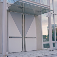 チャペルの入り口