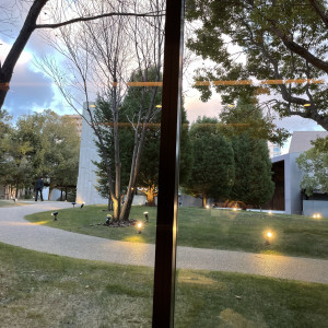 チャペル前の庭|732585さんのMia Via(ミアヴィア)の写真(2536476)