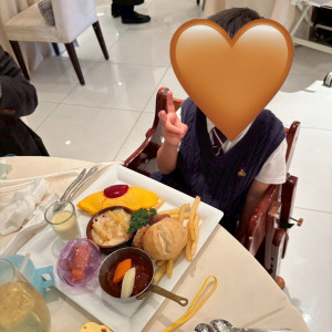 ゲストへの料理（キッズプレート）|732585さんのアルモニーアンブラッセ ウェディングホテル/テイクアンドギヴ・ニーズウェディングの写真(2527043)