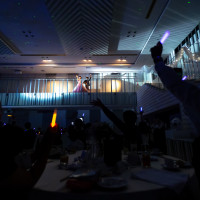 2階からの入場、披露宴会場を回り込むように入場できます