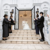チャペルから中庭へ