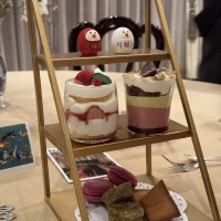 デザートのケーキ