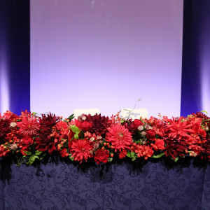 メインテーブル装花|732992さんのJR HOTEL CLEMENT TAKAMATSU(JRホテルクレメント高松)の写真(2507796)