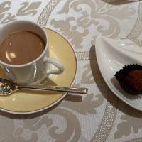 コーヒーとプチ菓子