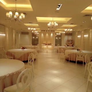 1番小さな披露宴会場です。壁も可愛い過ぎる会場です。