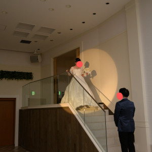 中座後、再入場時の階段から登場する演出。|733392さんのアートクレフクラブ（Art Clef Club ）の写真(2358679)