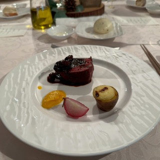 メインのお肉料理です