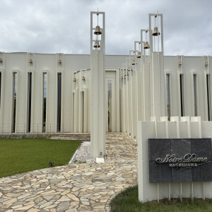 会場の外観正面です。|733867さんのノートルダム八戸/FIVESTAR WEDDINGの写真(2522311)