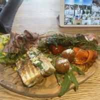 下見の際、ワンプレートで料理の試食をさせて頂きました