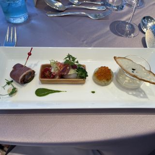 前菜の盛り合わせ
