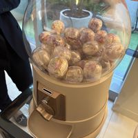 ガチャガチャも借りられるそうです。