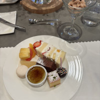 デザートビュッフェ