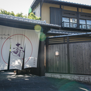 正面玄関|734235さんのTHE HIGASHIYAMA CLUB by HAPPO-EN(旧:京都祝言SHU:GEN)の写真(2558337)