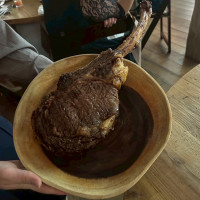 お肉カット前の状態をゲストに見てもらう演出を入れました