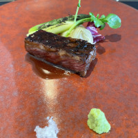 お肉がとても脂がのっていてすごく美味しいかったです。