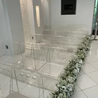 チャペル全体の雰囲気は白基調でとてもおしゃれだと思います。