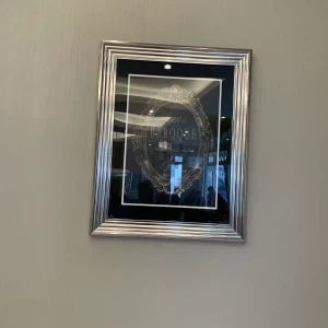 廊下に綺麗な絵があり綺麗だとした。|734454さんの天空の森 セントクレアヒルズの写真(2377776)