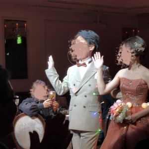 ブーケもこの時だけ光る物に変えています（他は挙式と共用）|734539さんのOSAKA St.BATH CHURCH(大阪セントバース教会)の写真(2366841)