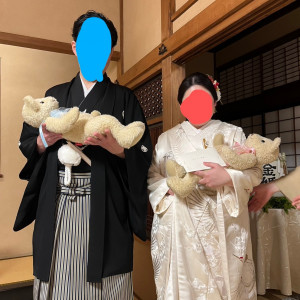 披露宴にて、両親へプレミアムベアを贈呈。|734661さんのFOREST TERRACE 明治神宮・桃林荘の写真(2354001)