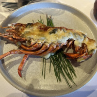 魚料理です。