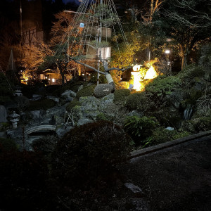 夜の庭園|734926さんのHotel Kaneyamaen ホテル鐘山苑の写真(2355381)