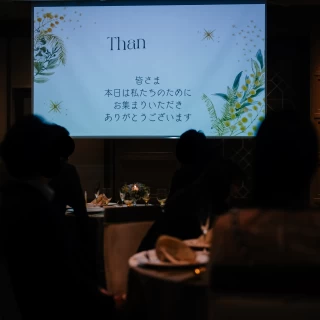 オープニングムービー上映中