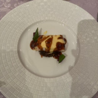 真鯛のブレゼ なめらかなポテトのソース トリュフの香り