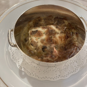 お魚料理。ソースがパンとよく合いました。|735196さんの東京會舘の写真(2480464)