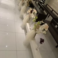 チャペルの花もとてもセンスが良く綺麗でした。