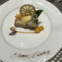 レモンの飴細工がパリパリで美味しかったです。