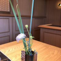 緑をたくさん取り入れた装花がとても良かったです。