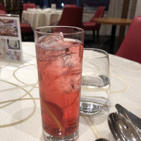 告白のバラとゆうノンアルコールですがとてもおしゃれです。