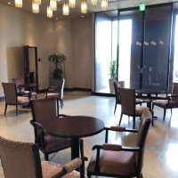 ゲスト待ち合い所の雰囲気もモダンでいい感じだと思います。