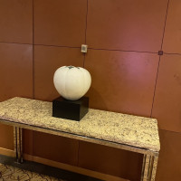 おしゃれな美術品があり素敵だと思います。