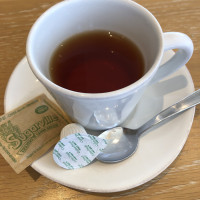 特性の紅茶が香りが良く美味しかったです。