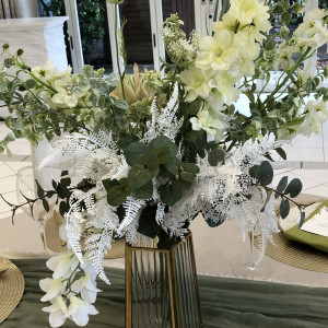 装花がとてもナチュラルで綺麗だと思います。|735266さんのララシャンス迎賓館 大分の写真(2422278)
