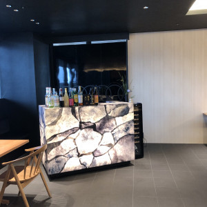 ゲスト待ち合い所にバーカウンターがありとても良かったです。|735266さんのTHE KEGO CLUB by HAPPO-ENの写真(2427828)
