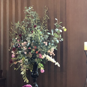 ナチュラルな感じの装花がとても良かったです。|735266さんの西鉄グランドホテルの写真(2430976)