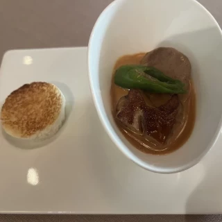 フォアグラと特製のソースが美味しすぎました！