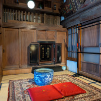 建物入ってすぐの空間です。