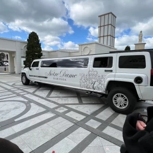 挙式後、リムジンで退場できます。|735886さんのノートルダムマリノア/FIVESTAR WEDDINGの写真(2361004)