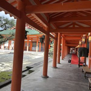 雨に濡れずに移動できる|735938さんの平安神宮会館の写真(2569038)