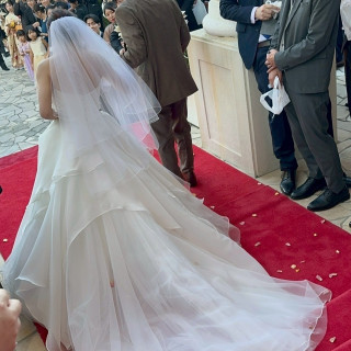 大階段の後ろ姿