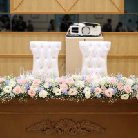 新郎新婦の高砂の装花