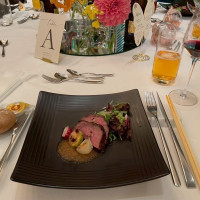 牛フィレ肉のロースト　おろしポン酢